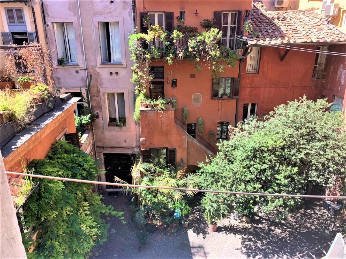 Apartment The Dreamers House Rome